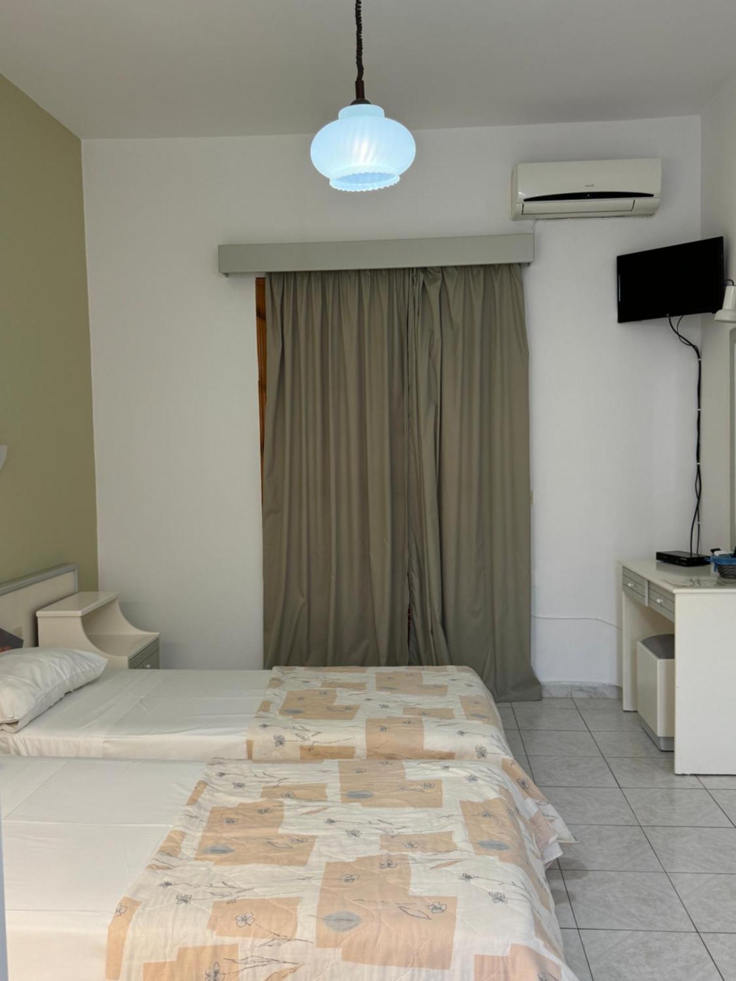 Villa Sofia Acharavi  Room photo